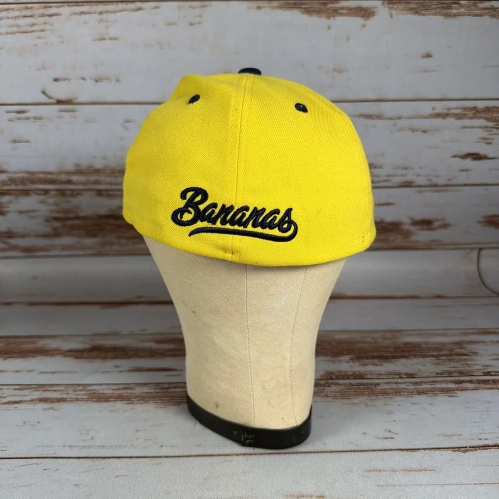 Savannah Bananas Signed Hat Yellow M Team Logo Used